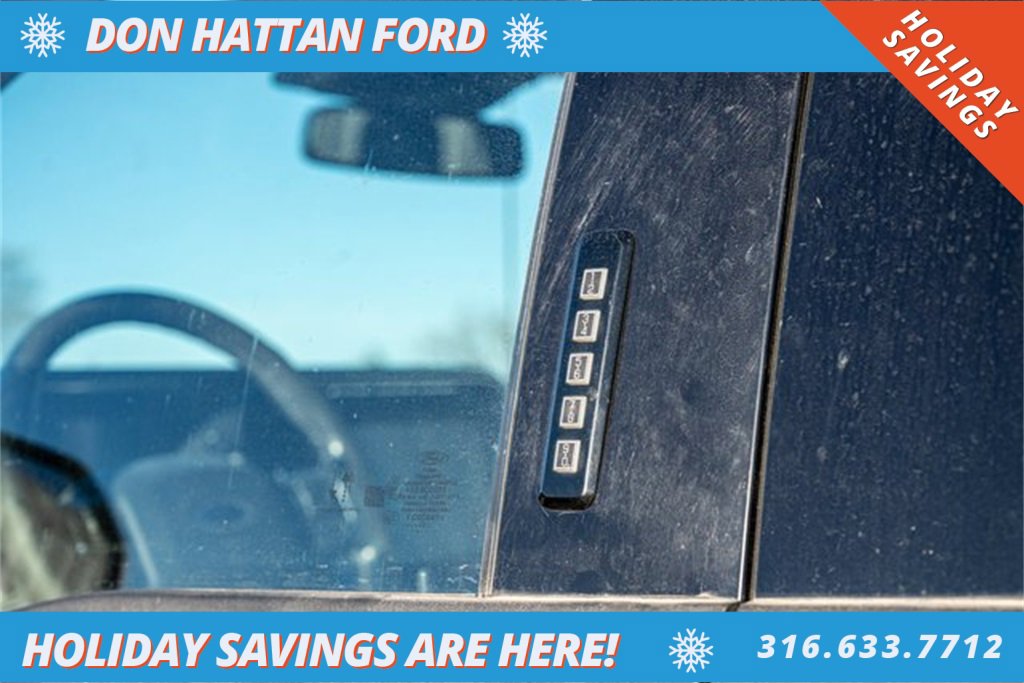 Used 2023 Ford F350 Lariat w/ FX4 Off-Road Package image 34