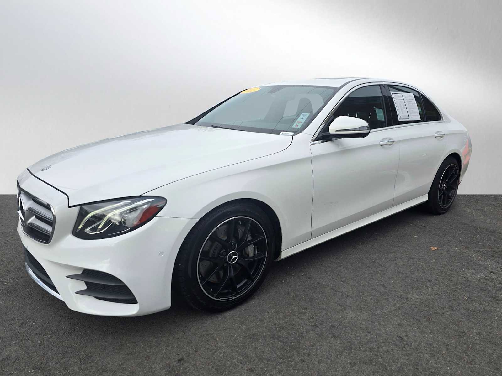 Used 2017 Mercedes-Benz E 300 image 7