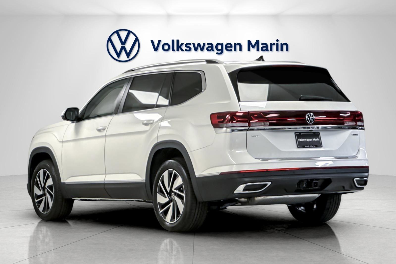 New 2026 Volkswagen Atlas SEL image 3