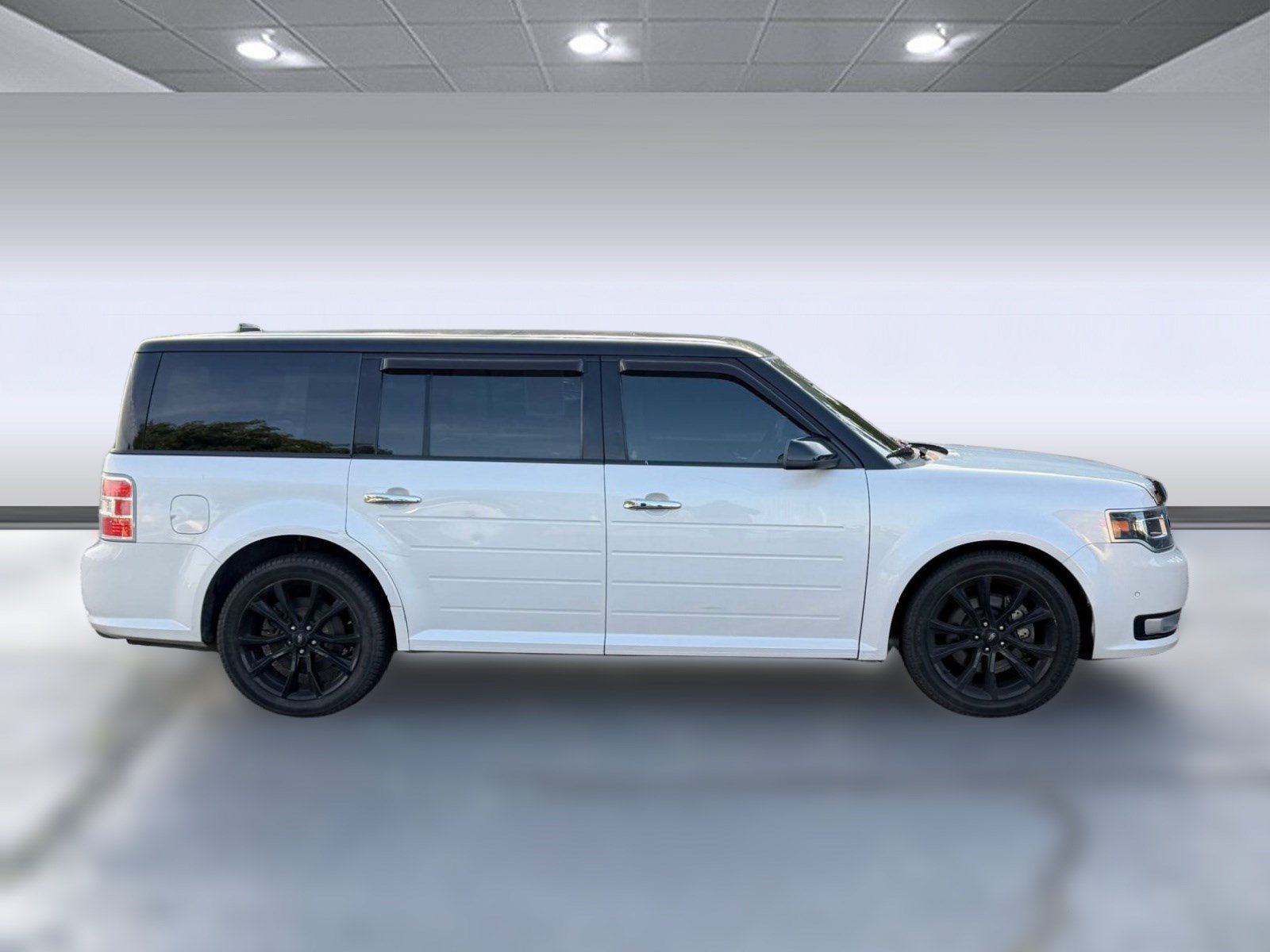 Used 2019 Ford Flex Limited w/ Equipment Group 303A AWD/4WD image 5