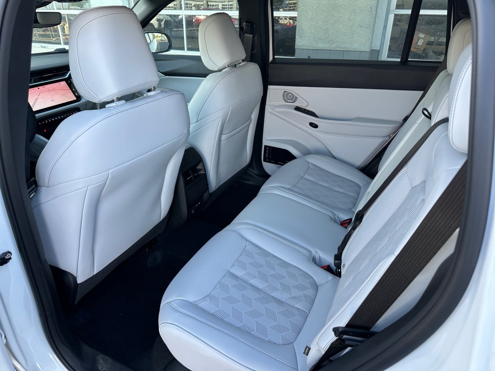 New 2026 Jeep Cherokee Overland AWD/4WD image 25
