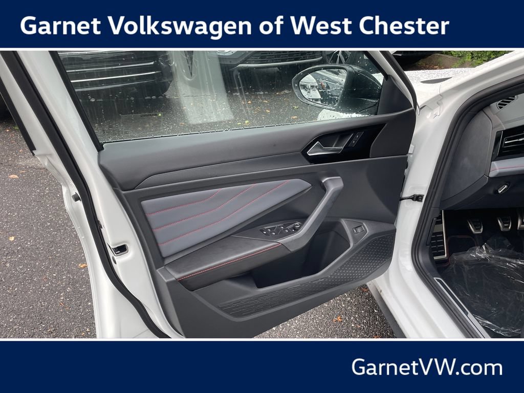 New 2026 Volkswagen Jetta GLI Autobahn FWD image 10