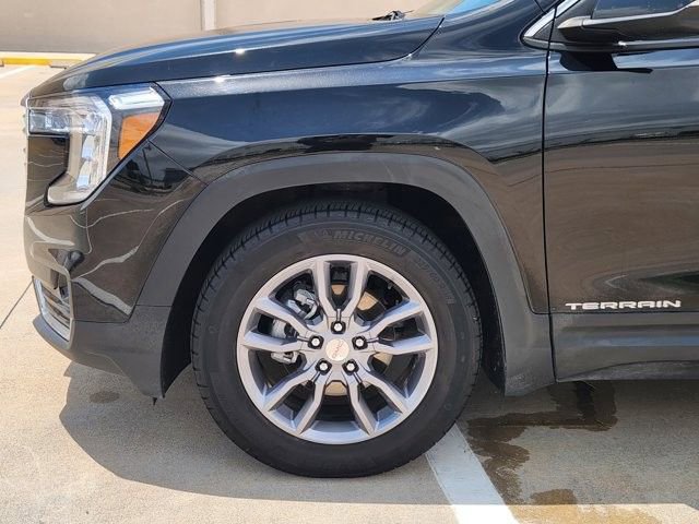 Used 2024 GMC Terrain SLT FWD image 7