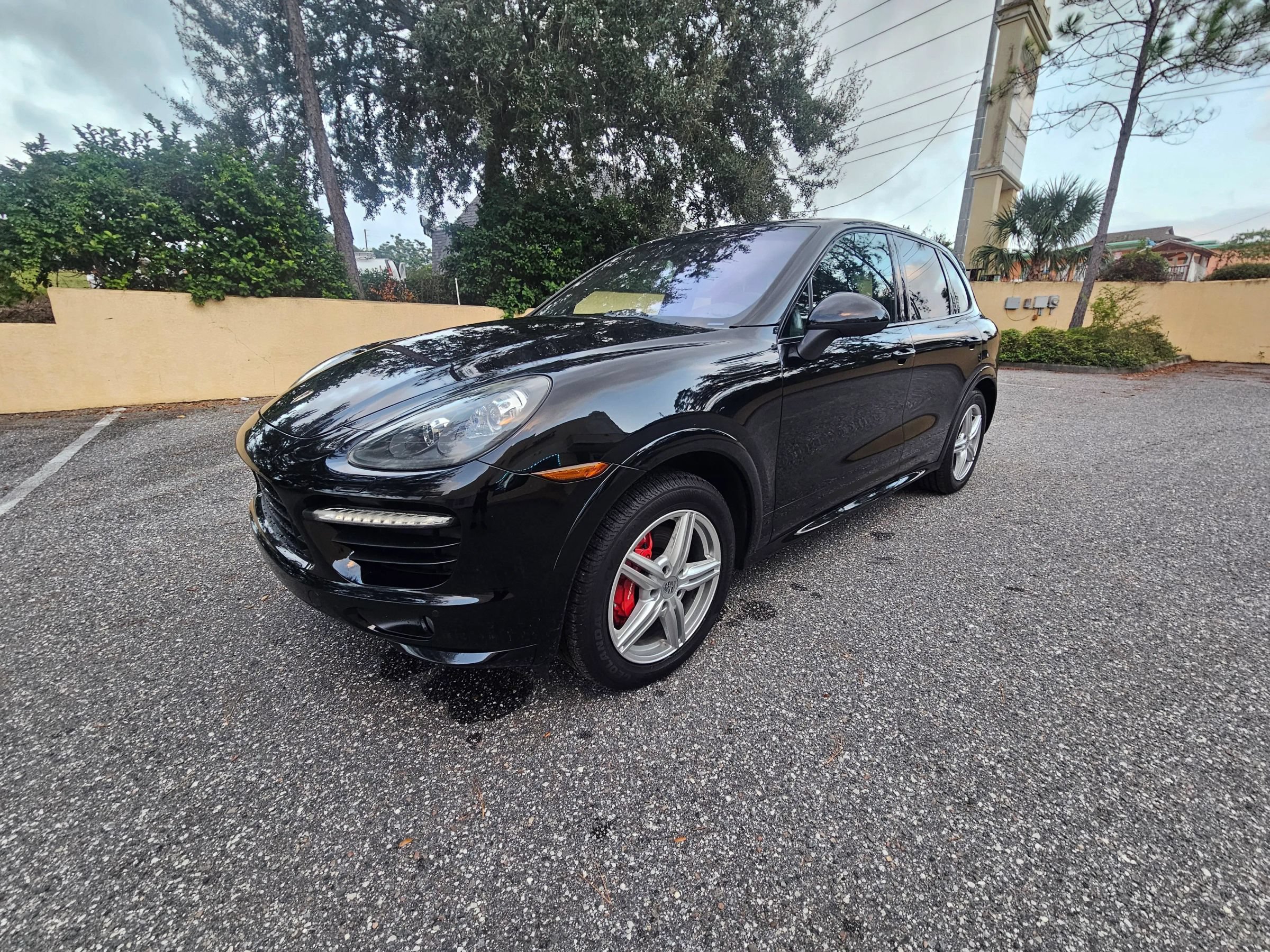 Used 2013 Porsche Cayenne GTS AWD/4WD image 1