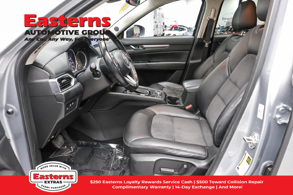 Used 2018 MAZDA CX-5 Touring w/ Preferred Equipment Package AWD/4WD image 15