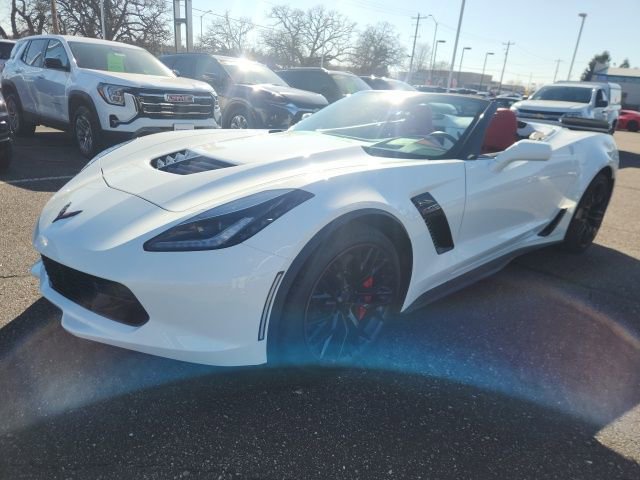 Used 2016 Chevrolet Corvette Z06 w/ 3LZ Preferred Equipment Group image 5