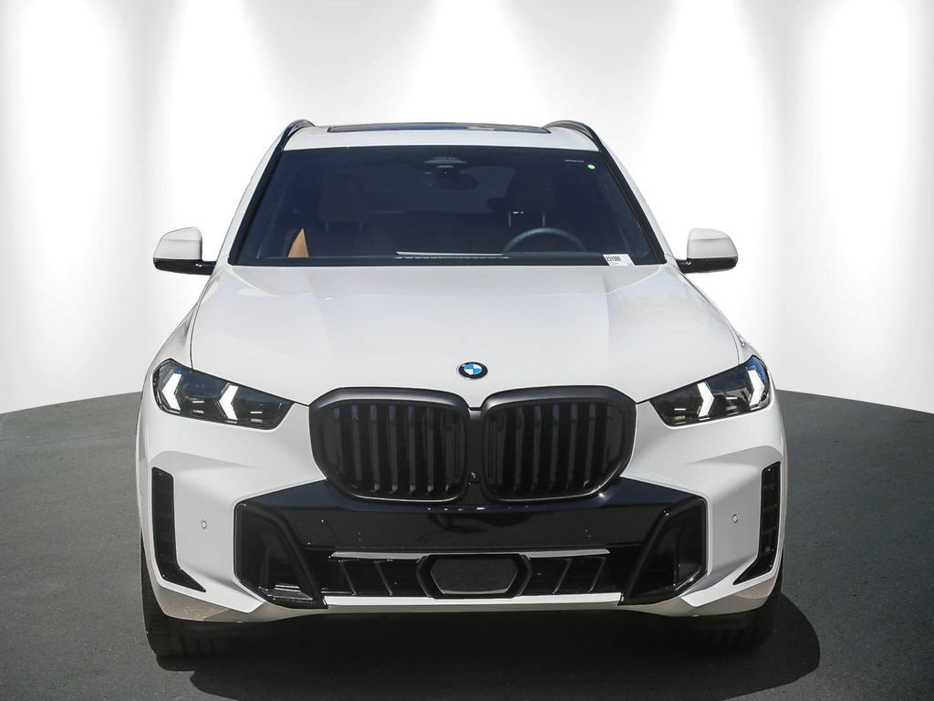 New 2026 BMW X5 sDrive40i w/ M Sport Package RWD image 2