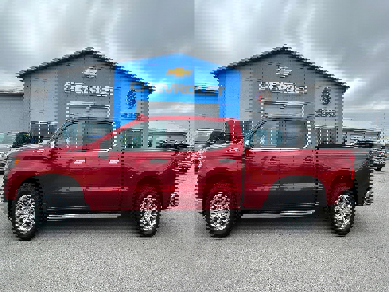 New 2025 Chevrolet Silverado 1500 LTZ w/ LTZ Convenience Package II image 4