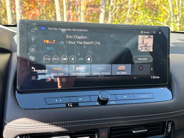 Used 2025 Nissan Rogue Platinum w/ Tech Package image 34