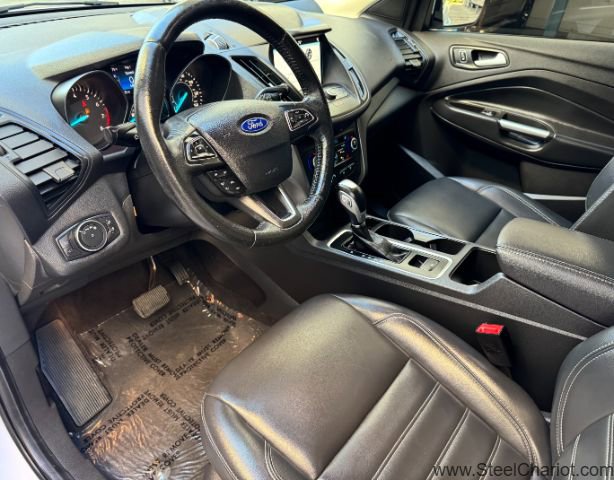 Used 2019 Ford Escape SEL image 11