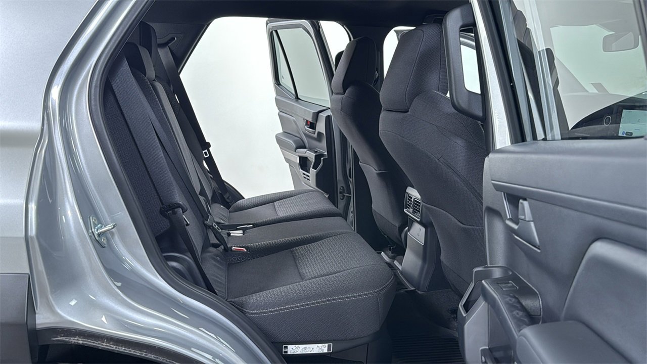 Certified 2025 Toyota 4Runner SR5 image 17