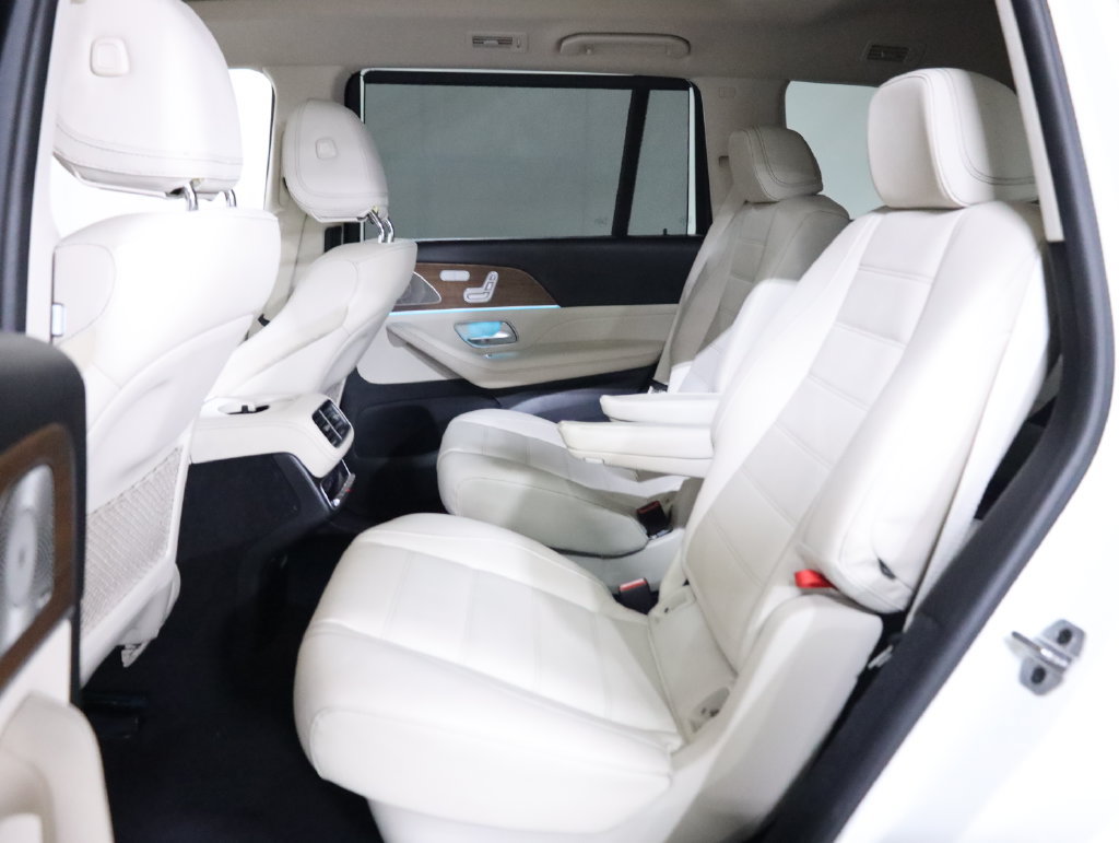 Used 2023 Mercedes-Benz GLS 450 4MATIC w/ AMG Line Exterior image 64