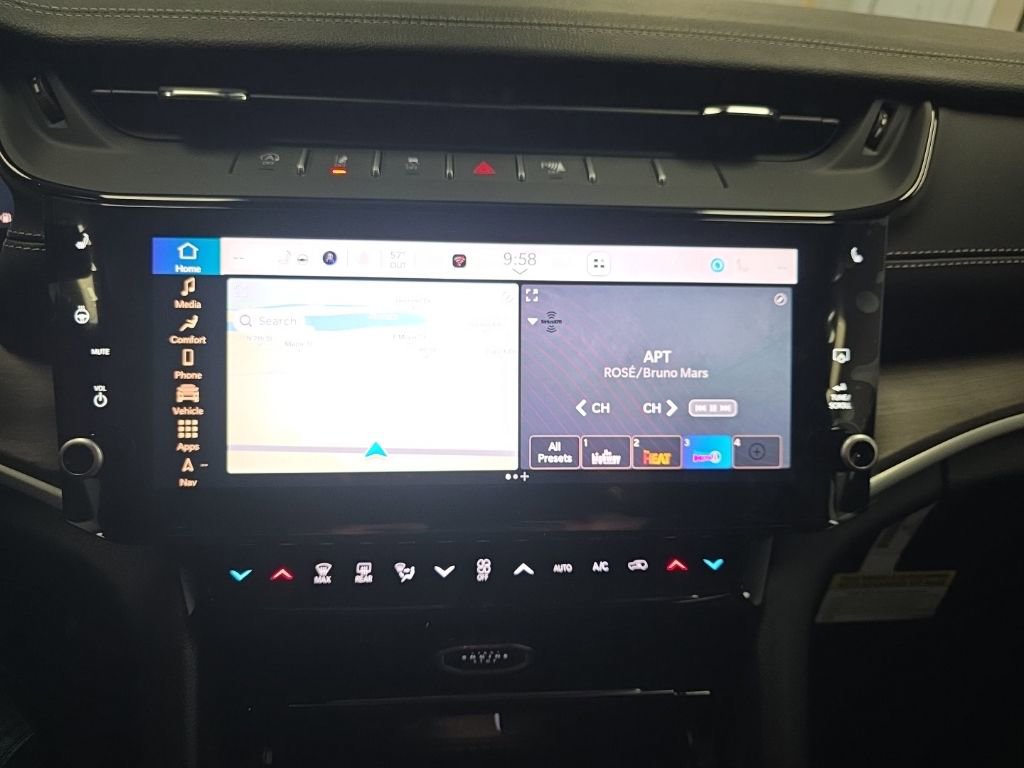 New 2026 Jeep Grand Cherokee Altitude AWD/4WD image 22