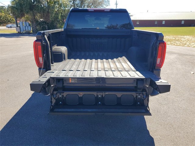 Used 2023 GMC Sierra 1500 SLT w/ SLT Premium Package image 30