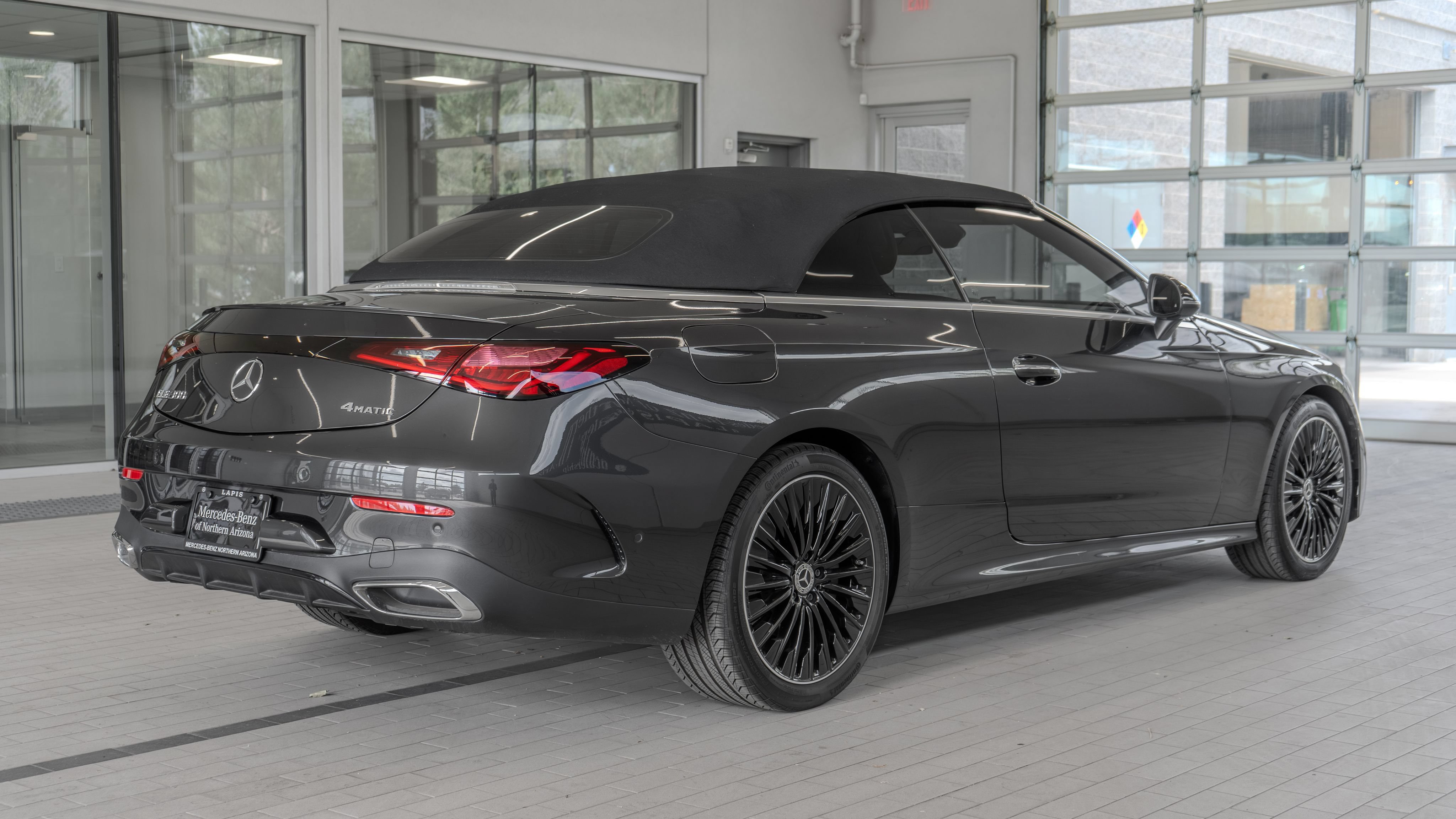 Used 2024 Mercedes-Benz CLE 300 4MATIC Cabriolet image 32