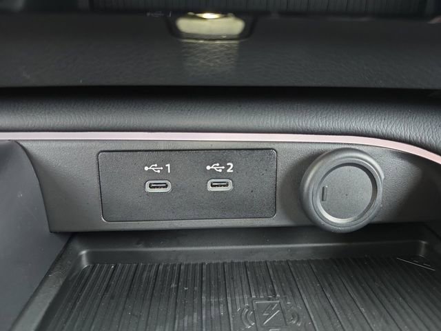 New 2026 Nissan Sentra SV image 6