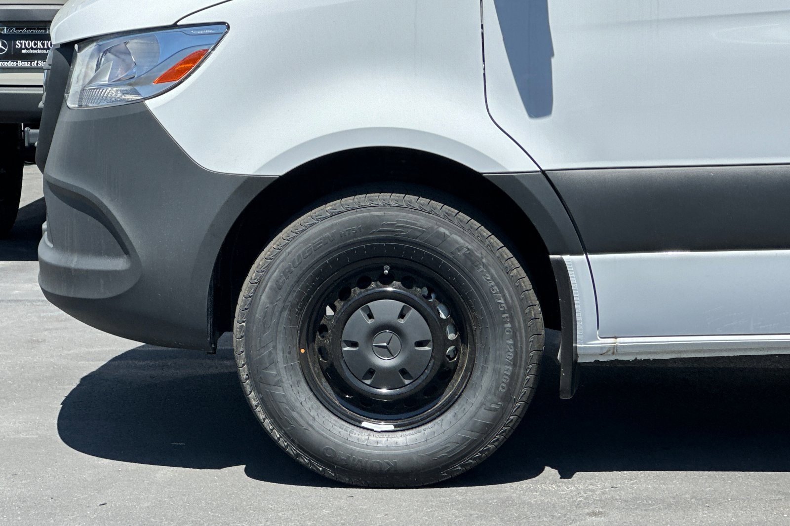 New 2025 Mercedes-Benz Sprinter 2500 image 24