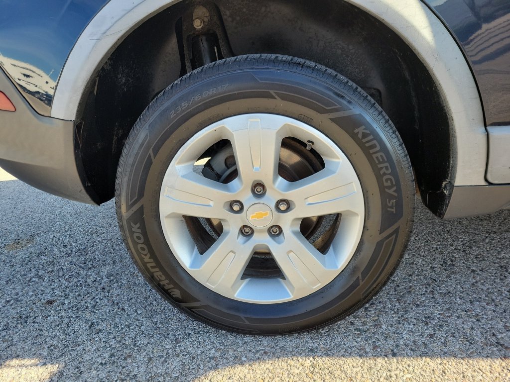 Used 2014 Chevrolet Captiva Sport LS FWD image 5