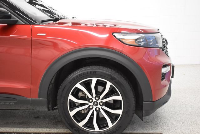 Used 2023 Ford Explorer ST-Line w/ Class IV Trailer Tow Package AWD/4WD image 13