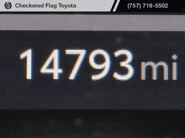 Used 2024 Toyota Tacoma TRD Sport image 14