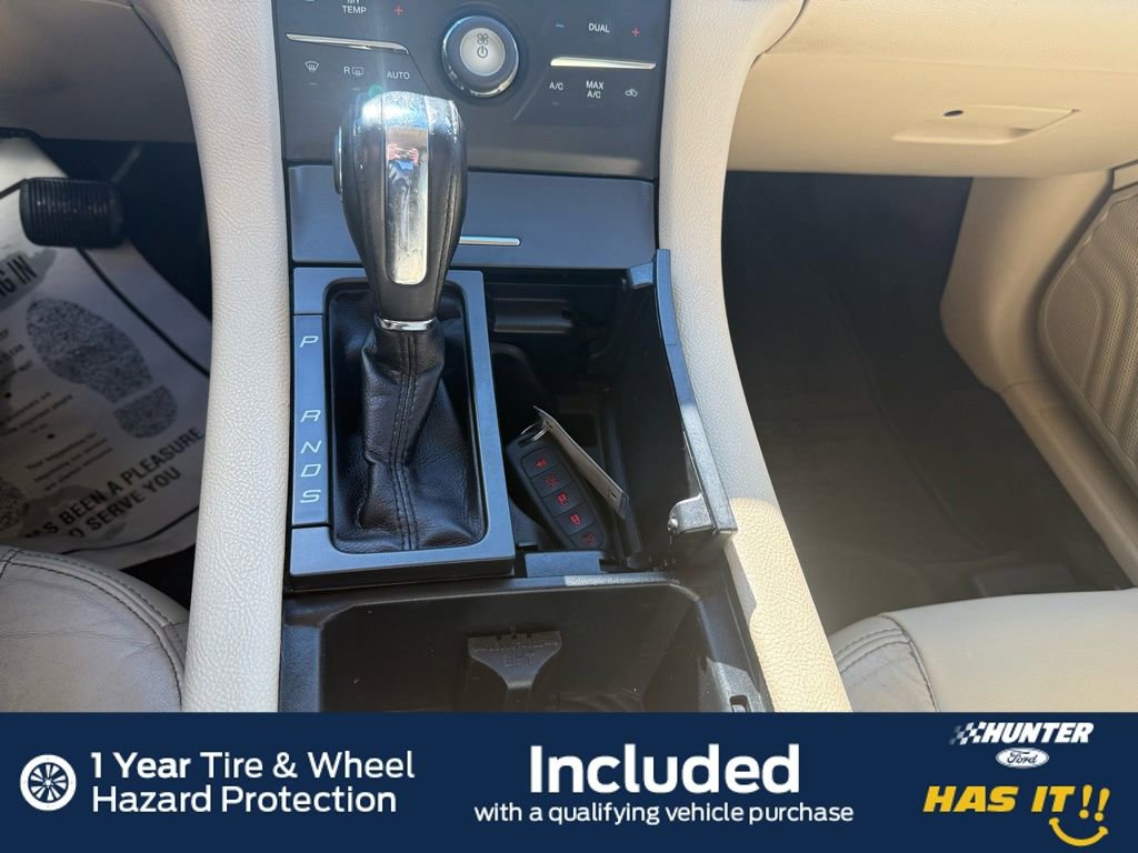 Used 2016 Ford Taurus SEL w/ Equipment Group 201A image 10