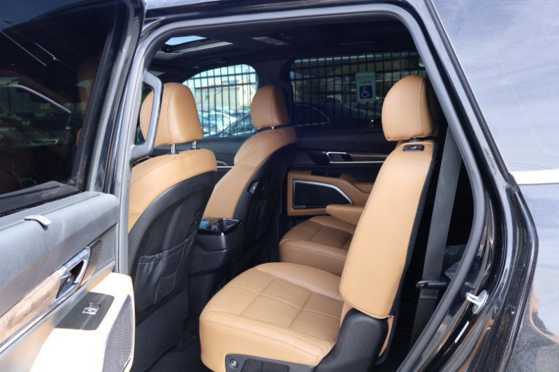 Used 2020 Kia Telluride SX image 36