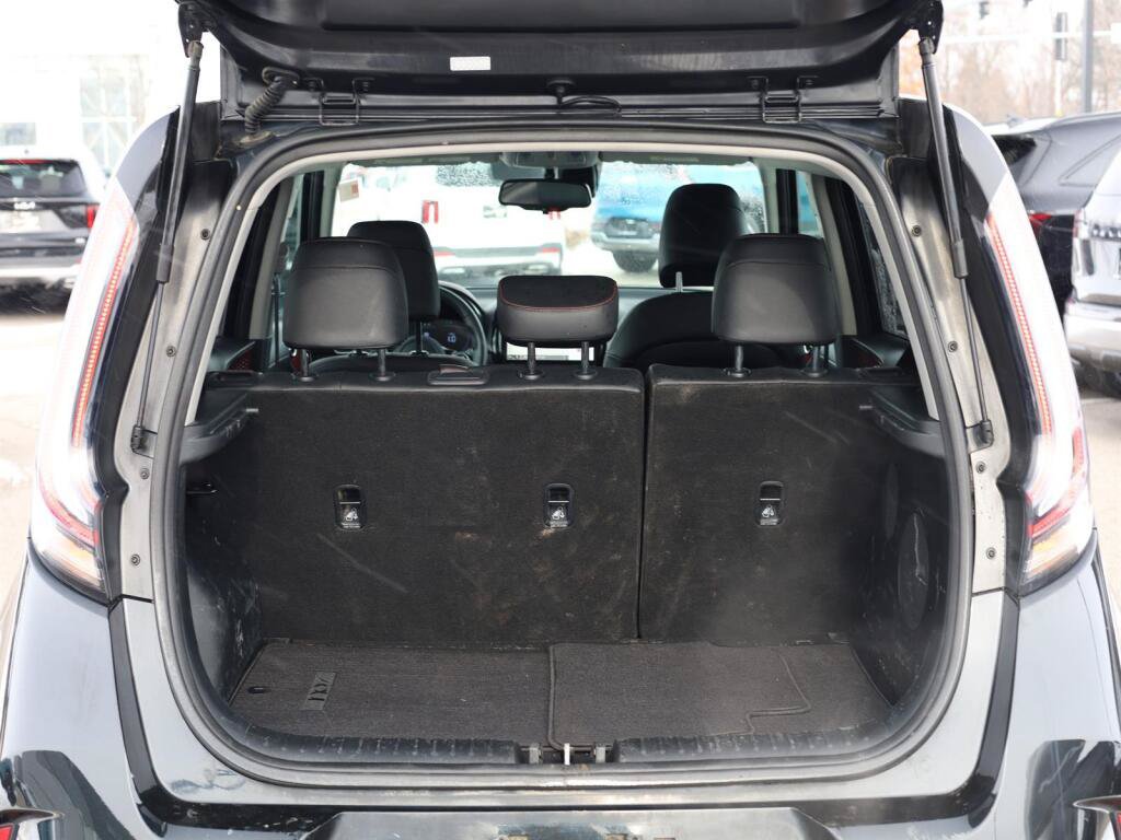 Used 2023 Kia Soul GT-Line w/ GT-Line Technology Package FWD image 19