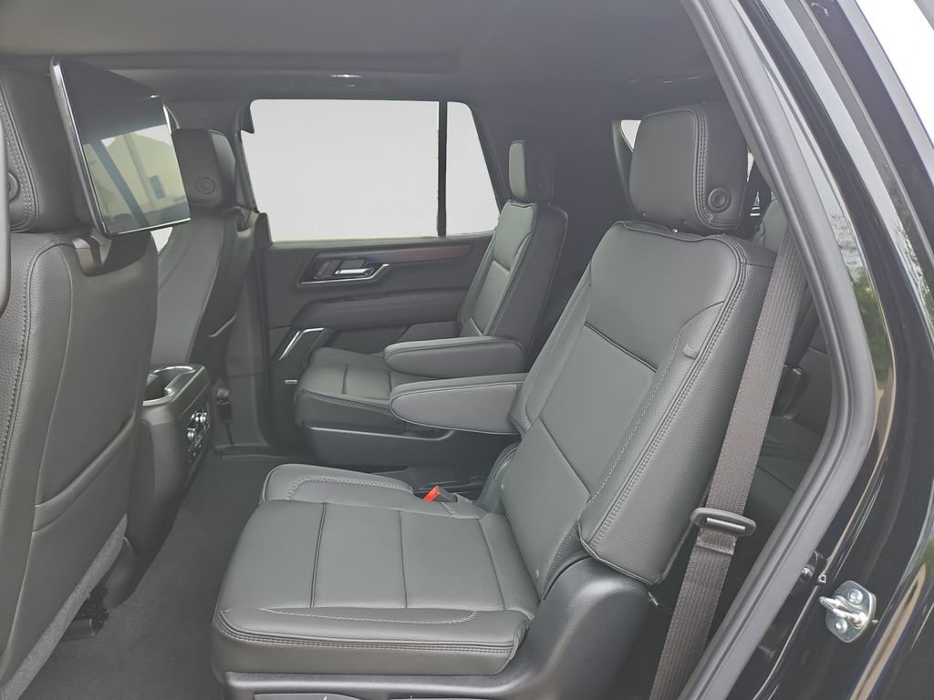 New 2026 GMC Yukon Denali w/ Denali Reserve Package AWD/4WD image 39