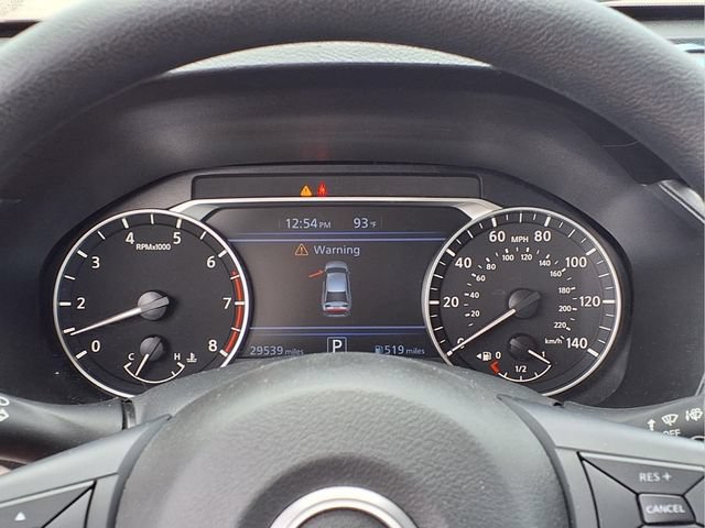 Used 2025 Nissan Altima 2.5 SV FWD image 14
