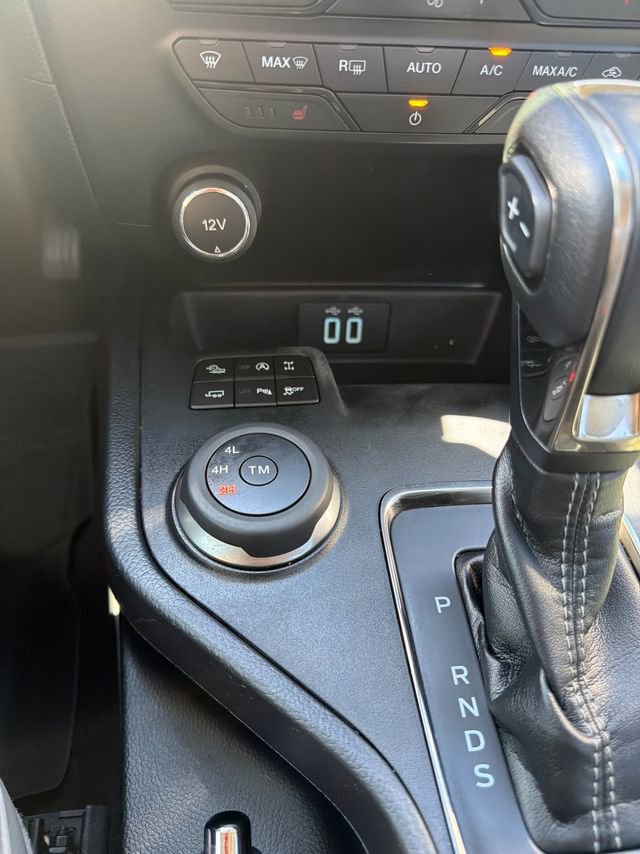 Used 2019 Ford Ranger Lariat w/ Equipment Group 501A Mid image 7