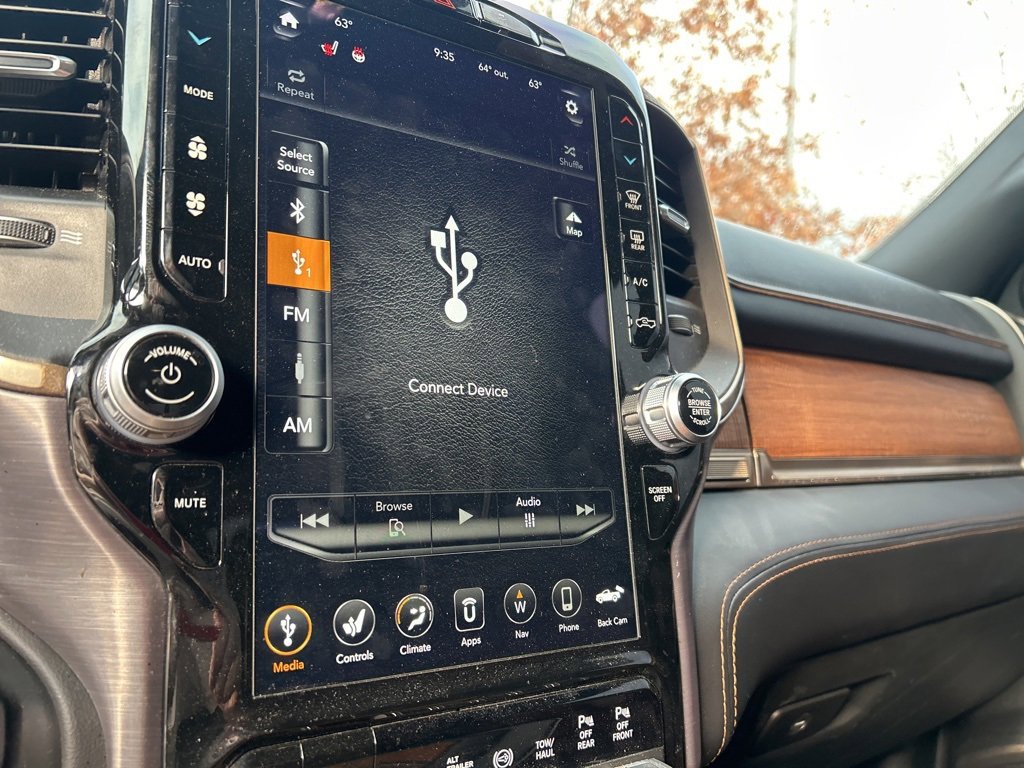 Used 2020 RAM 2500 Limited image 17