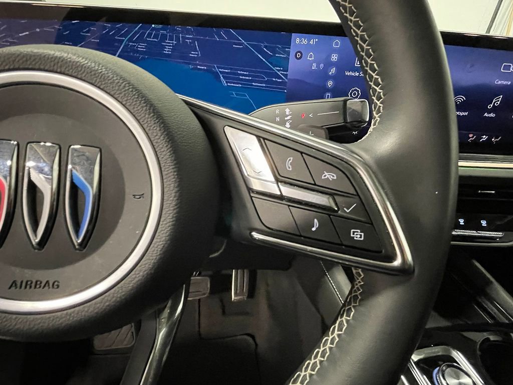 Used 2025 Buick Envision Sport Touring image 37