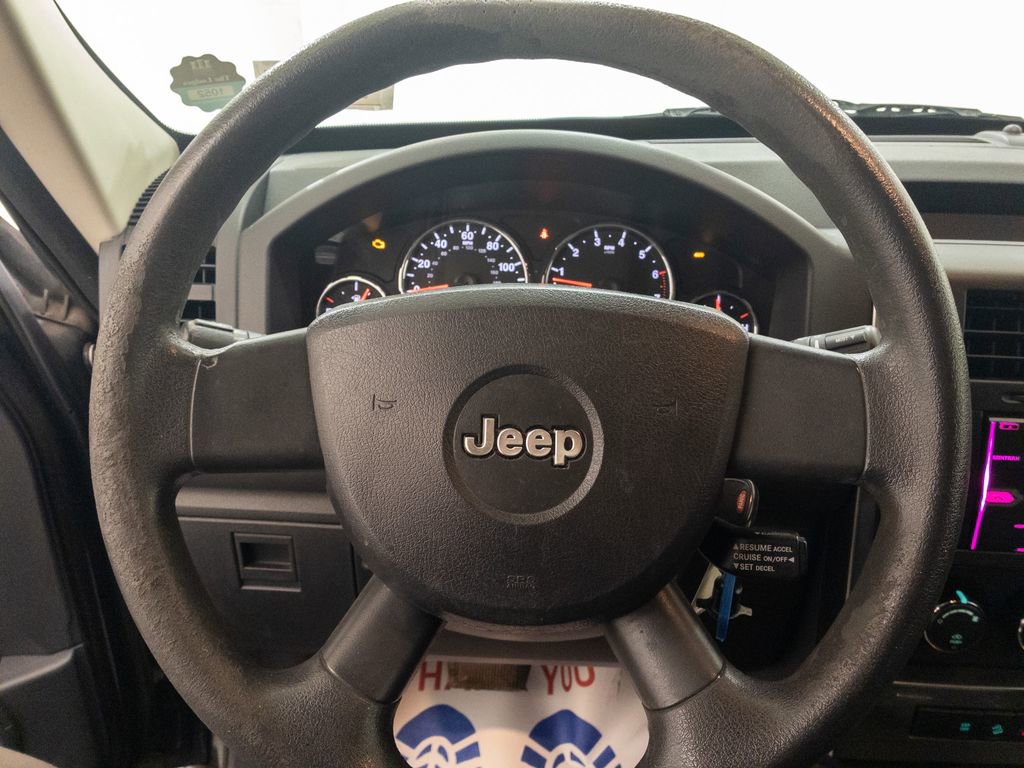 Used 2009 Jeep Liberty Sport w/ Popular Equipment Group image 11