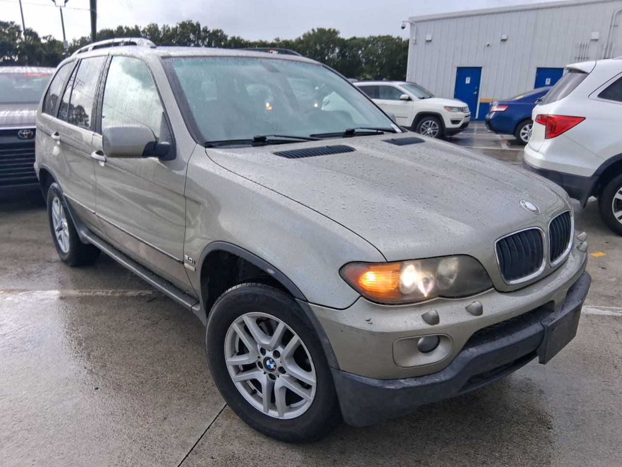 Used 2004 BMW X5 3.0i AWD/4WD image 2