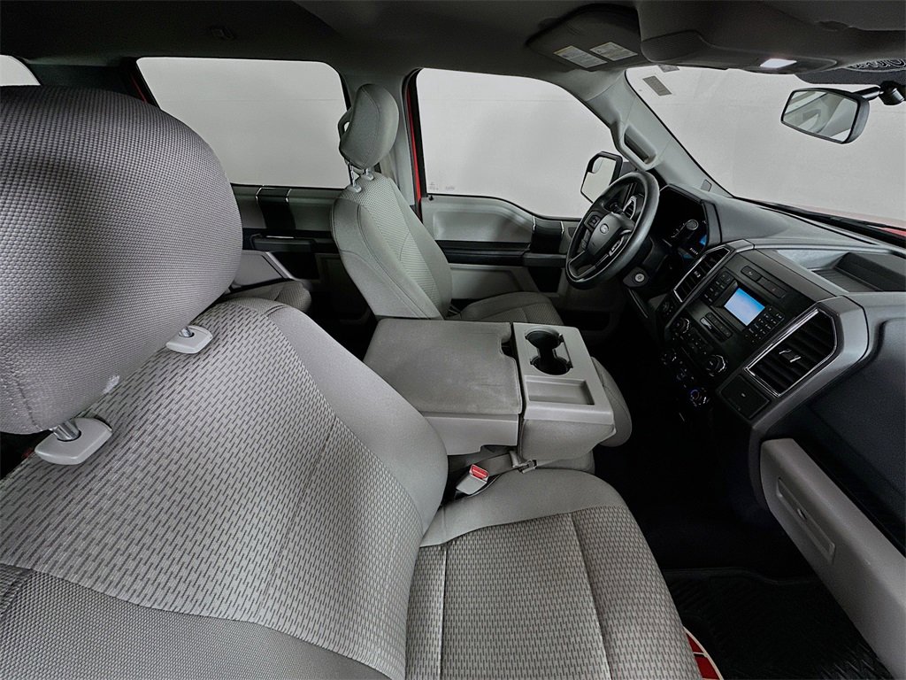 Used 2016 Ford F150 XLT image 24