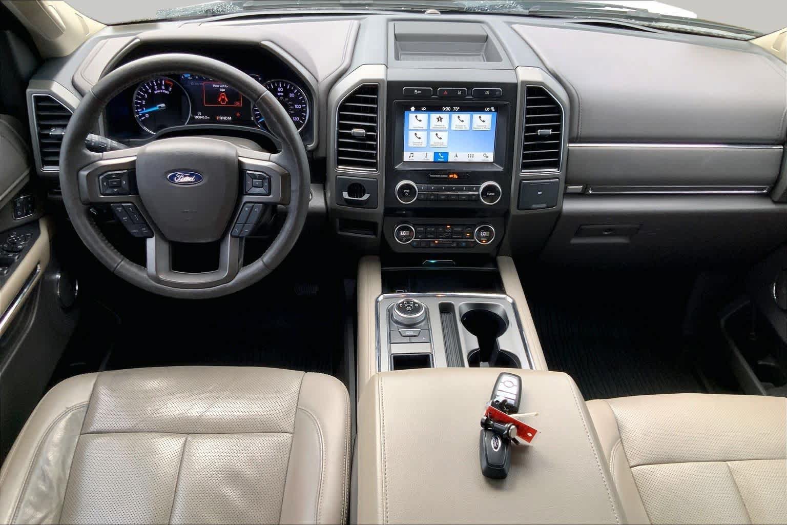 Used 2018 Ford Expedition XLT w/ Equipment Group 202A RWD image 13