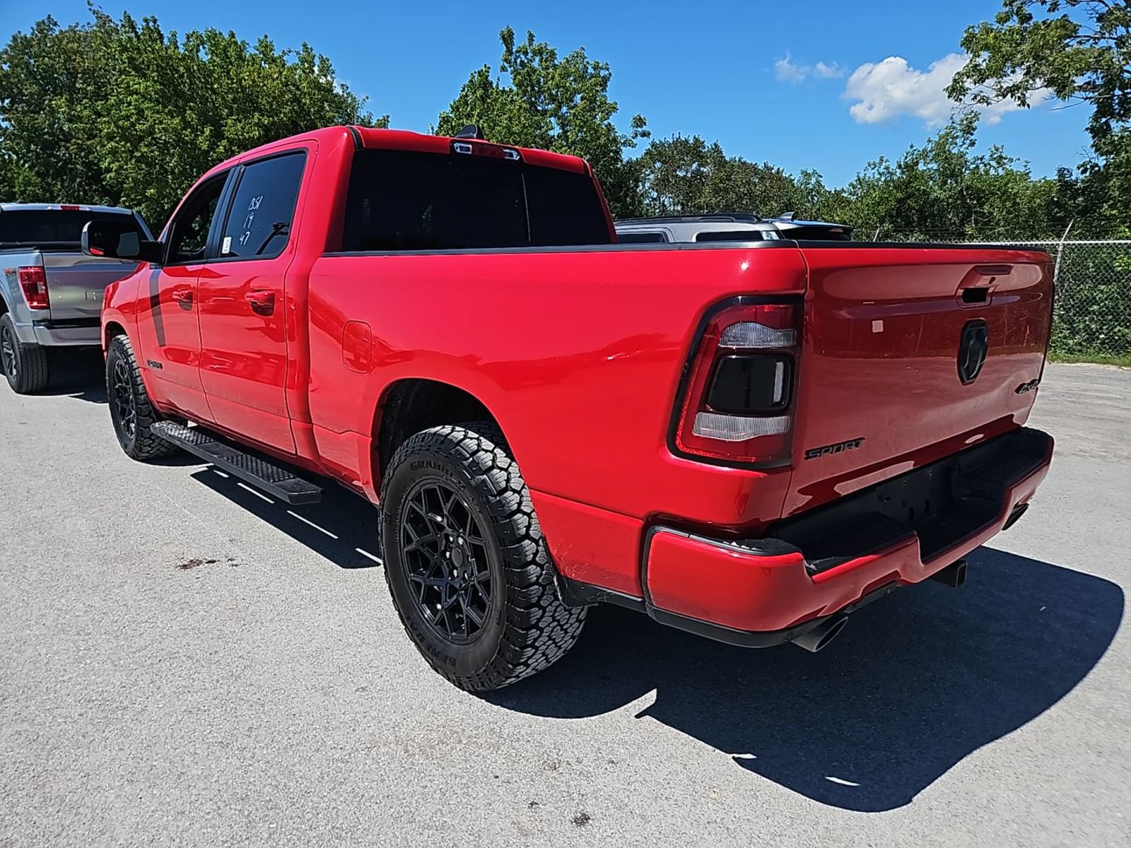 Used 2019 RAM 1500 Sport w/ Level 2 Equipment Group AWD/4WD image 6