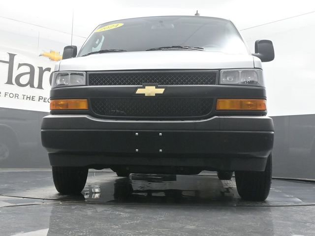 Used 2024 Chevrolet Express 3500 image 52