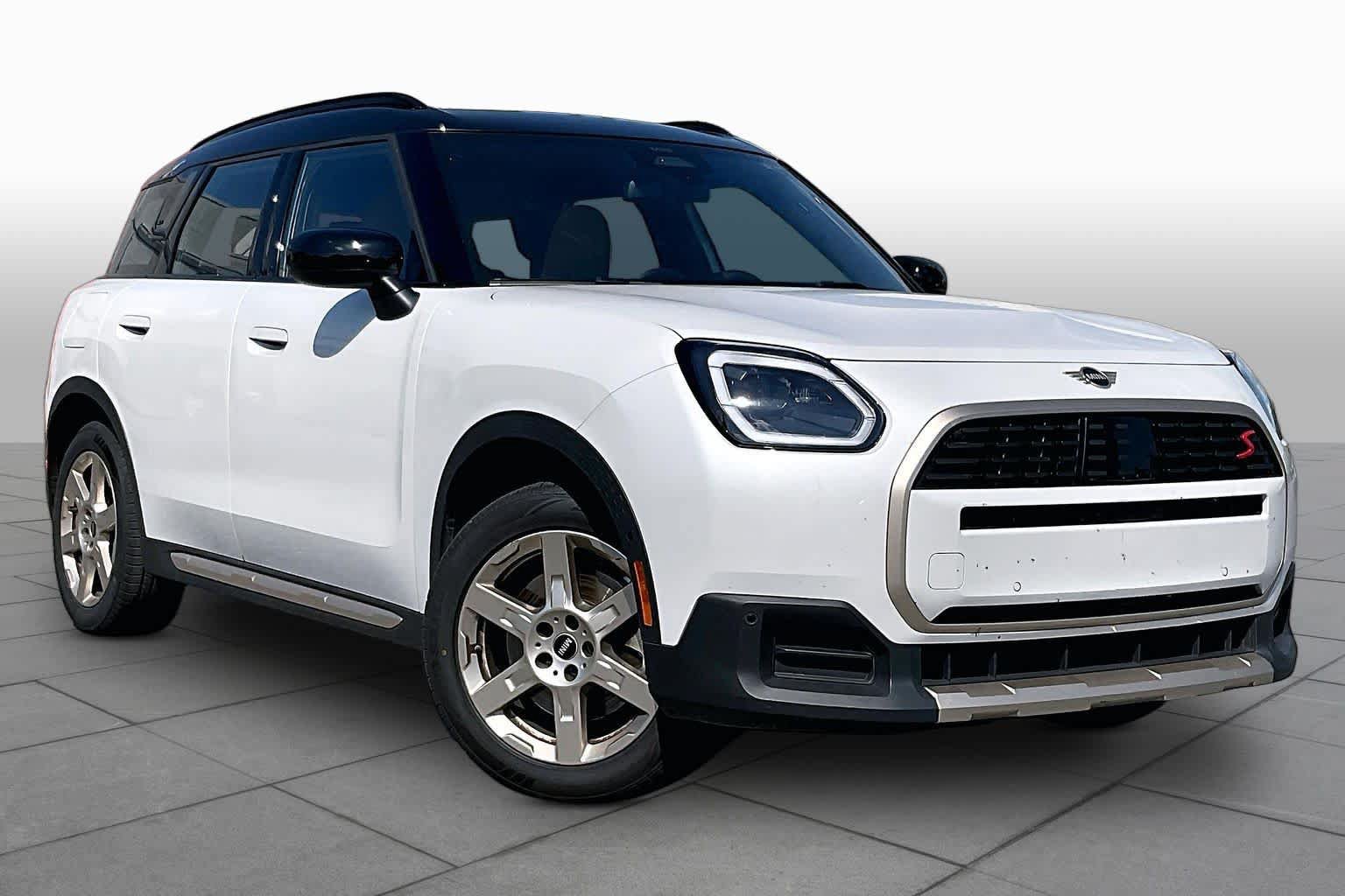 Used 2025 MINI Cooper Countryman S AWD/4WD image 2
