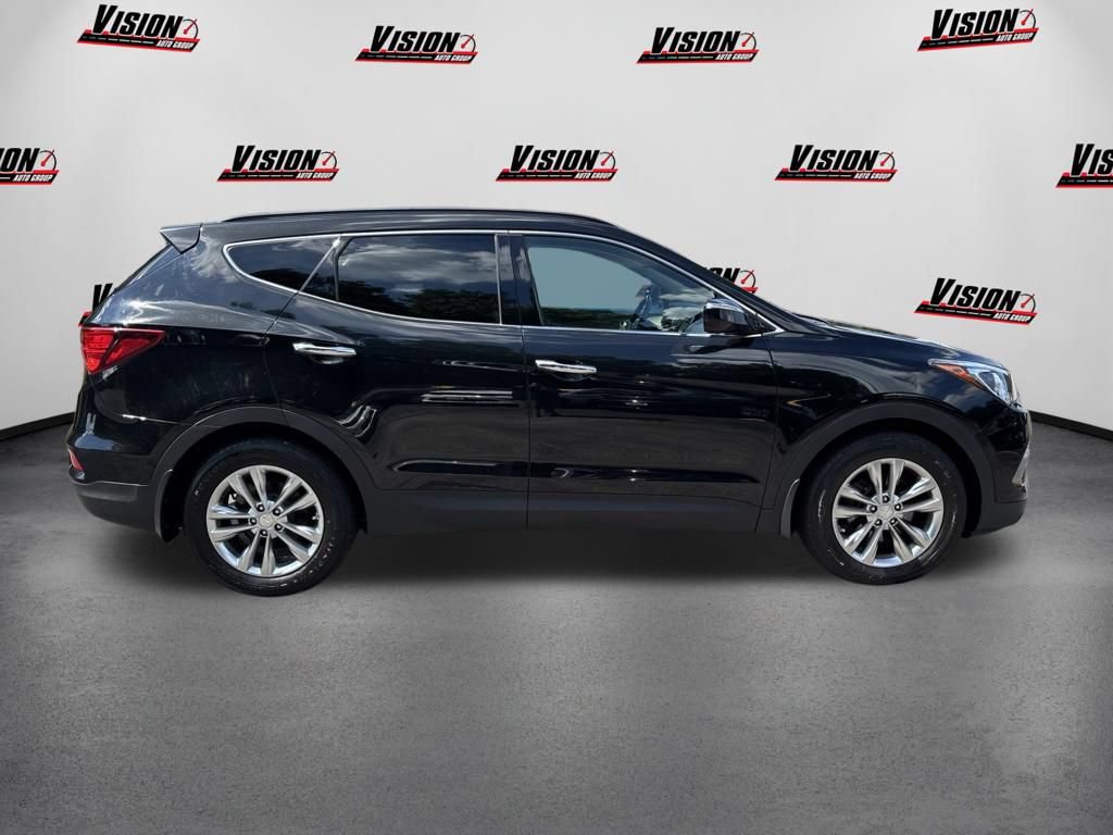 Used 2017 Hyundai Santa Fe Sport 2.0T FWD image 4