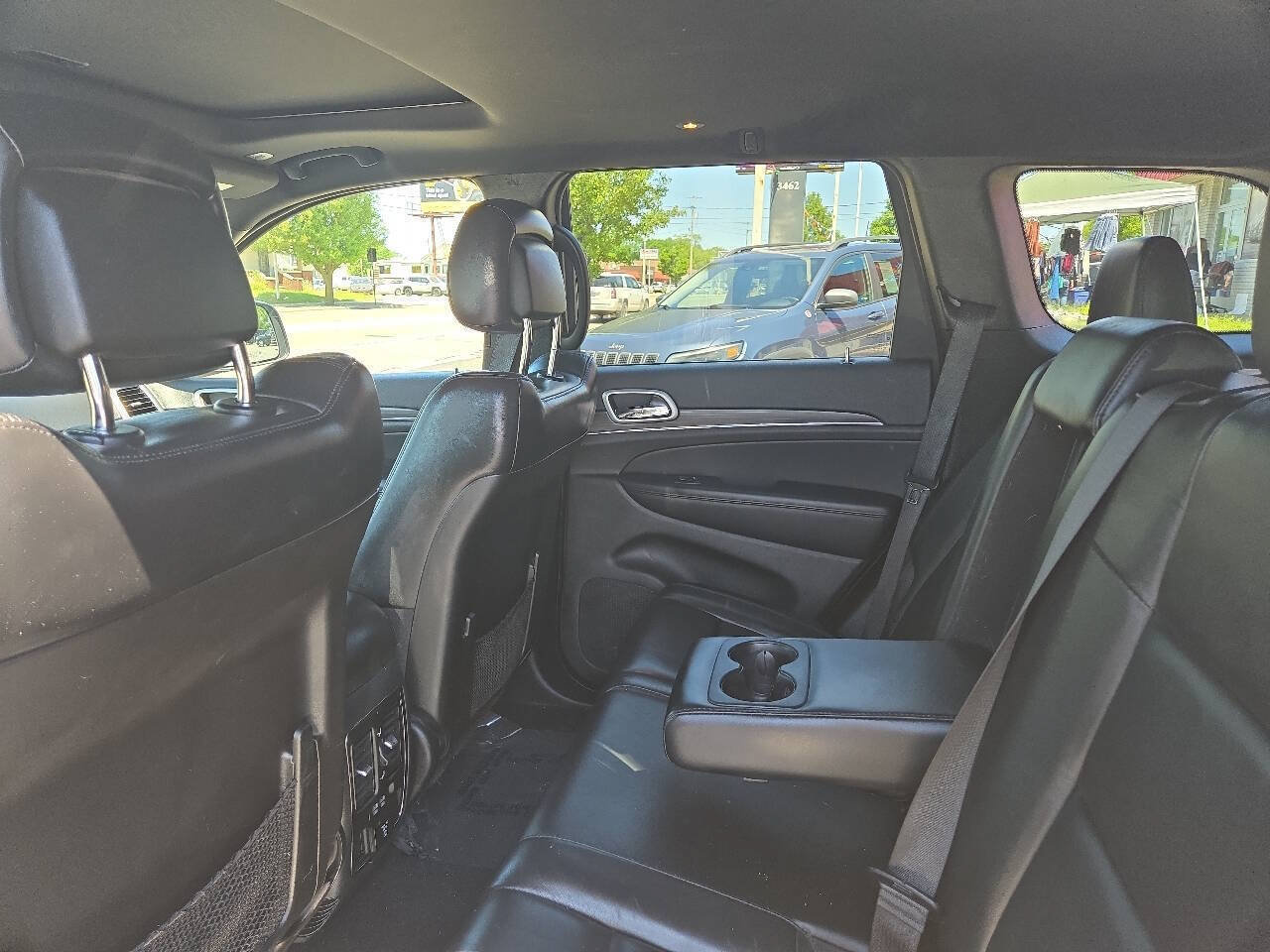 Used 2020 Jeep Grand Cherokee Limited w/ Trailer Tow Group IV AWD/4WD image 12