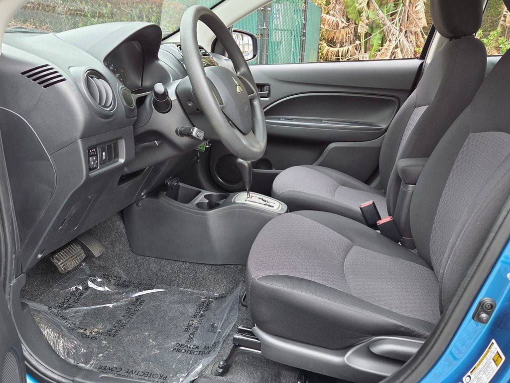 Used 2017 Mitsubishi Mirage ES image 9