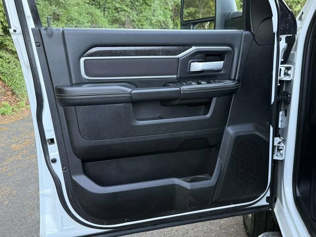Used 2024 RAM 2500 Big Horn AWD/4WD image 9