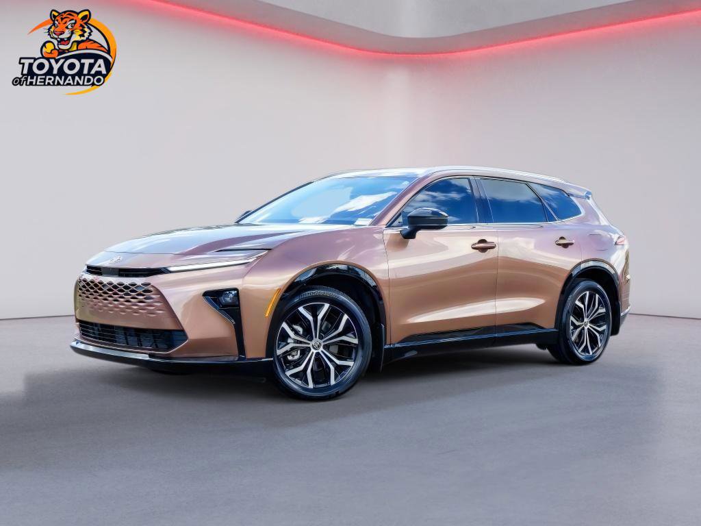 Used 2025 Toyota Crown Signia