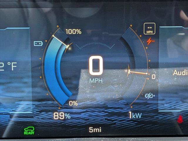 New 2027 Chevrolet Bolt LT w/ Comfort Package FWD image 11