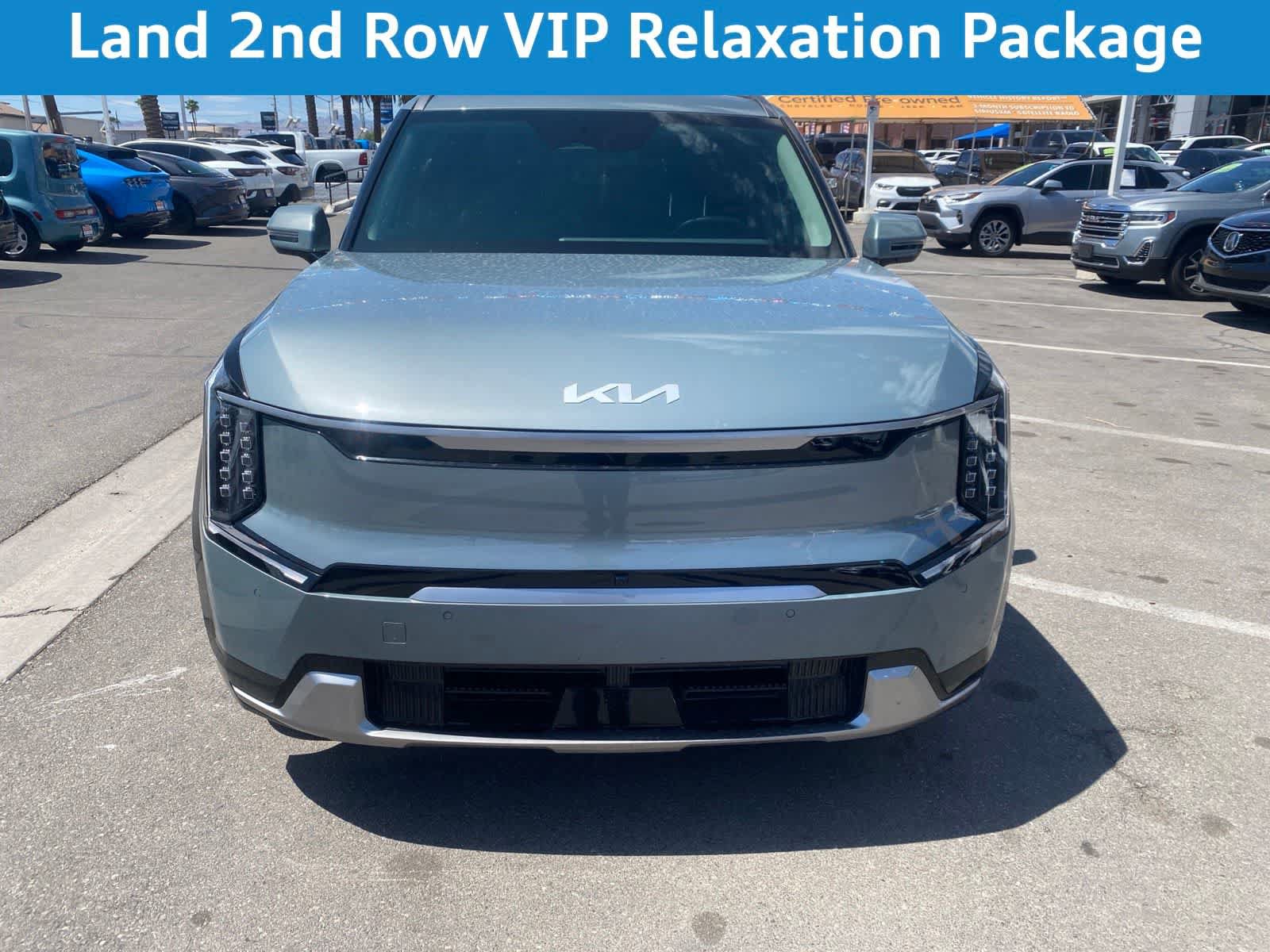 Used 2024 Kia EV9 Land AWD/4WD image 2