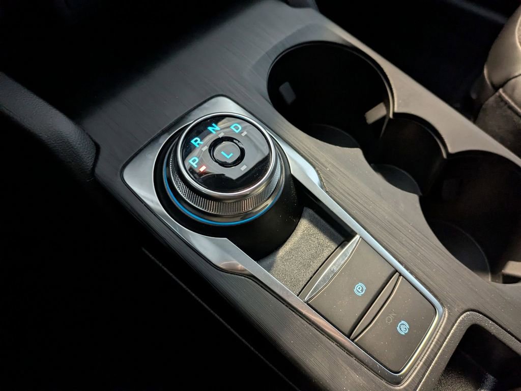 New 2026 Ford Escape ST-Line w/ Tech Pack #1 image 12