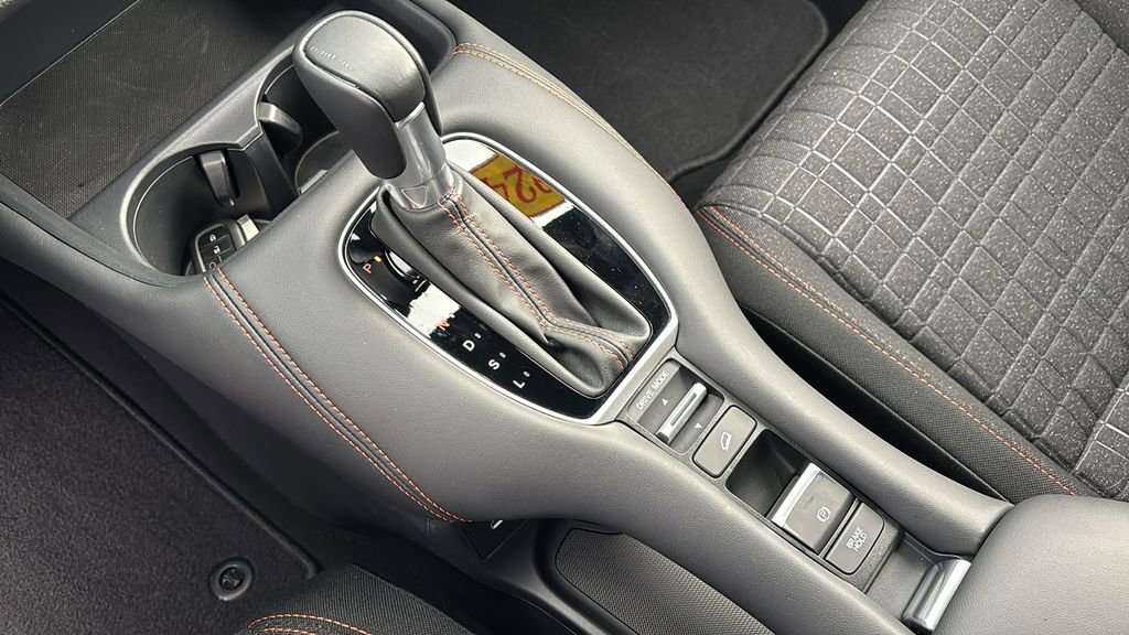 Used 2024 Honda HR-V Sport image 21