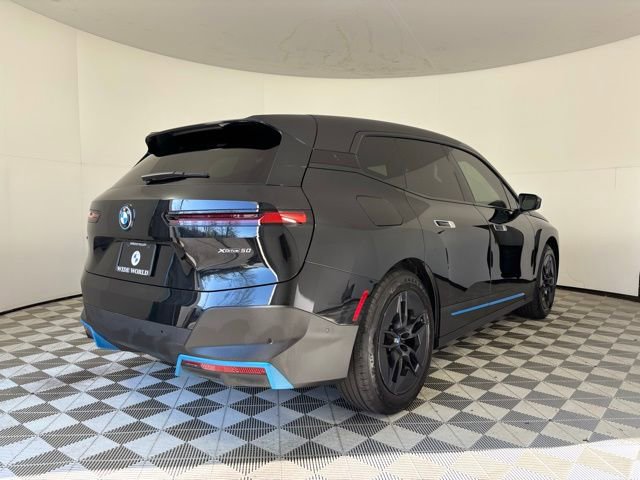 Used 2023 BMW iX xDrive50 w/ Premium Package image 7