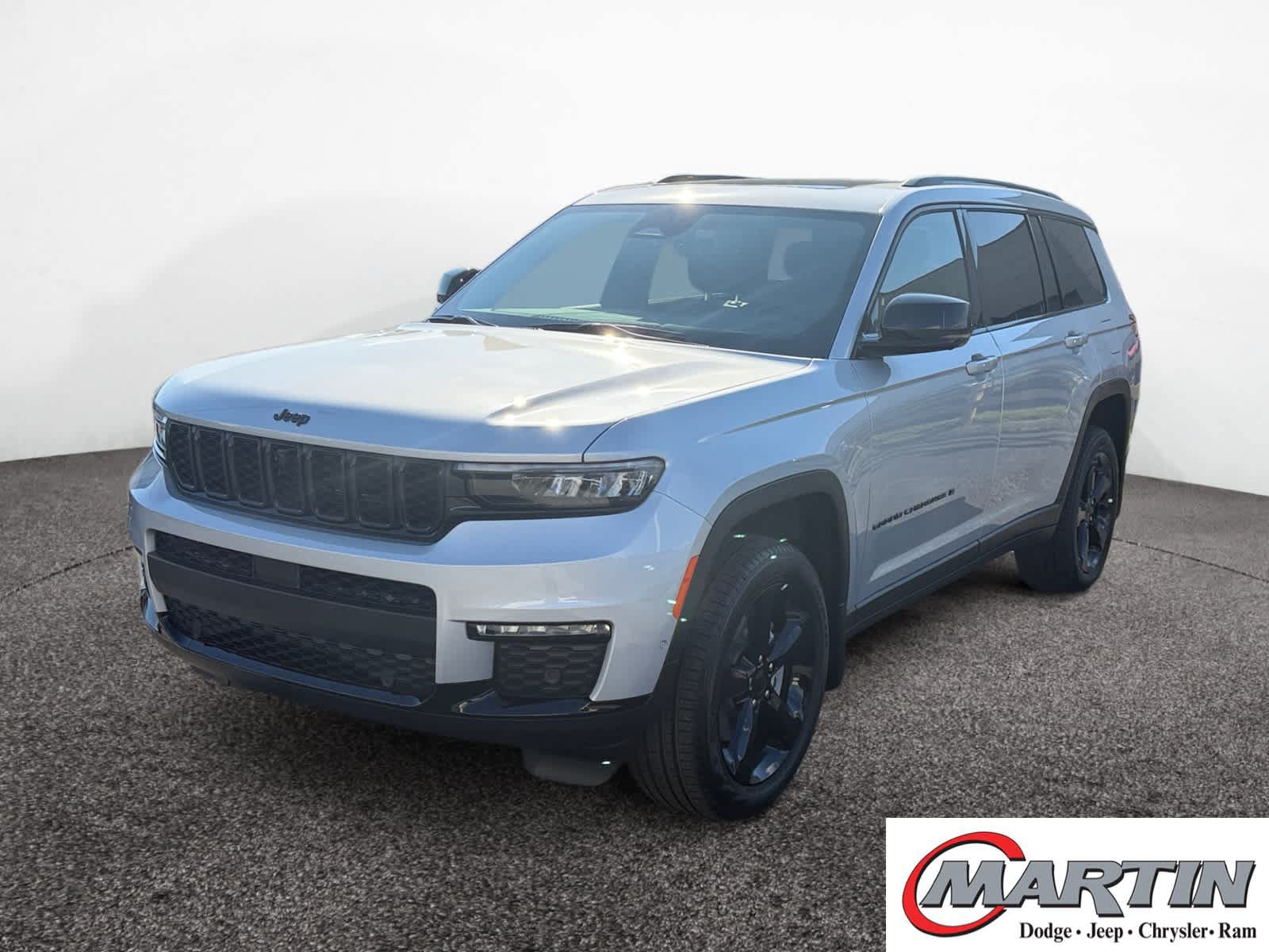 New 2025 Jeep Grand Cherokee L Limited w/ Luxury Tech Group II AWD/4WD image 1
